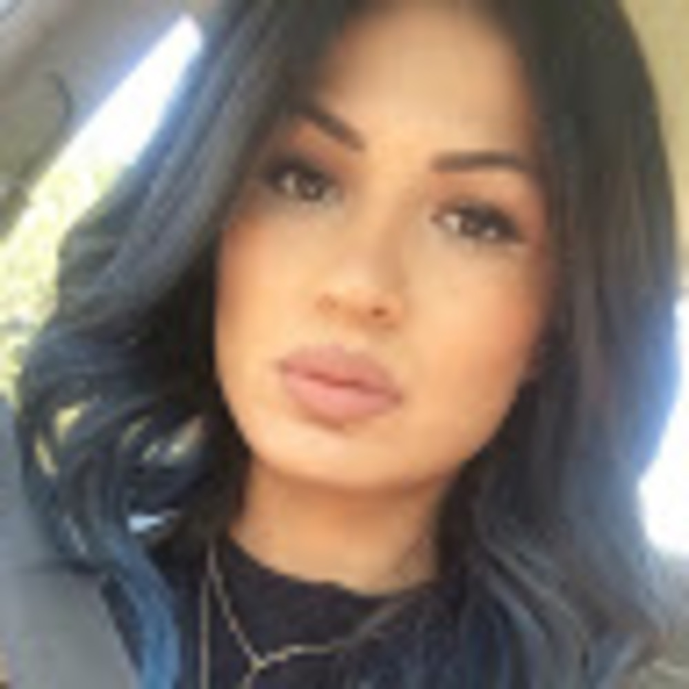 Meet your Posher, Vanessa